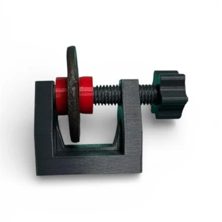 Зажим для чистки  гурта